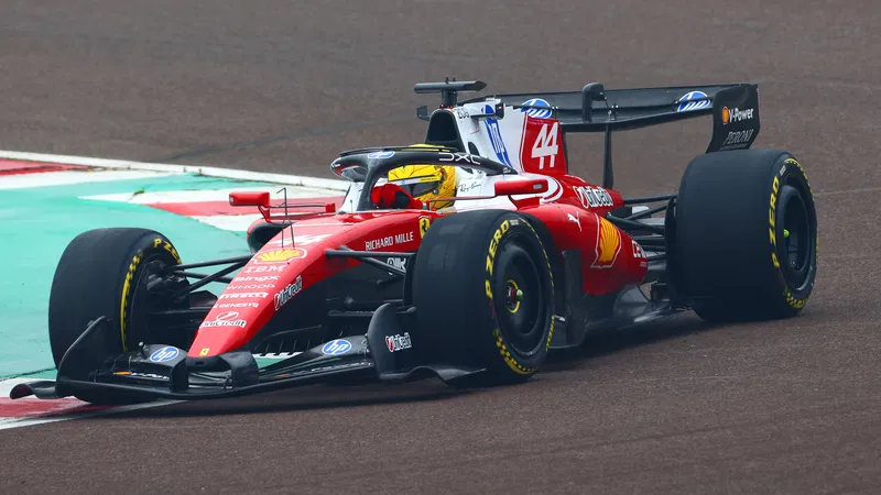 รถแข่งฟอร์มูลาวัน F1 รุ่นปี 2026 ลงทดสอบปรีซีซันที่สนามบาร์เซโลนา ประเทศสเปน